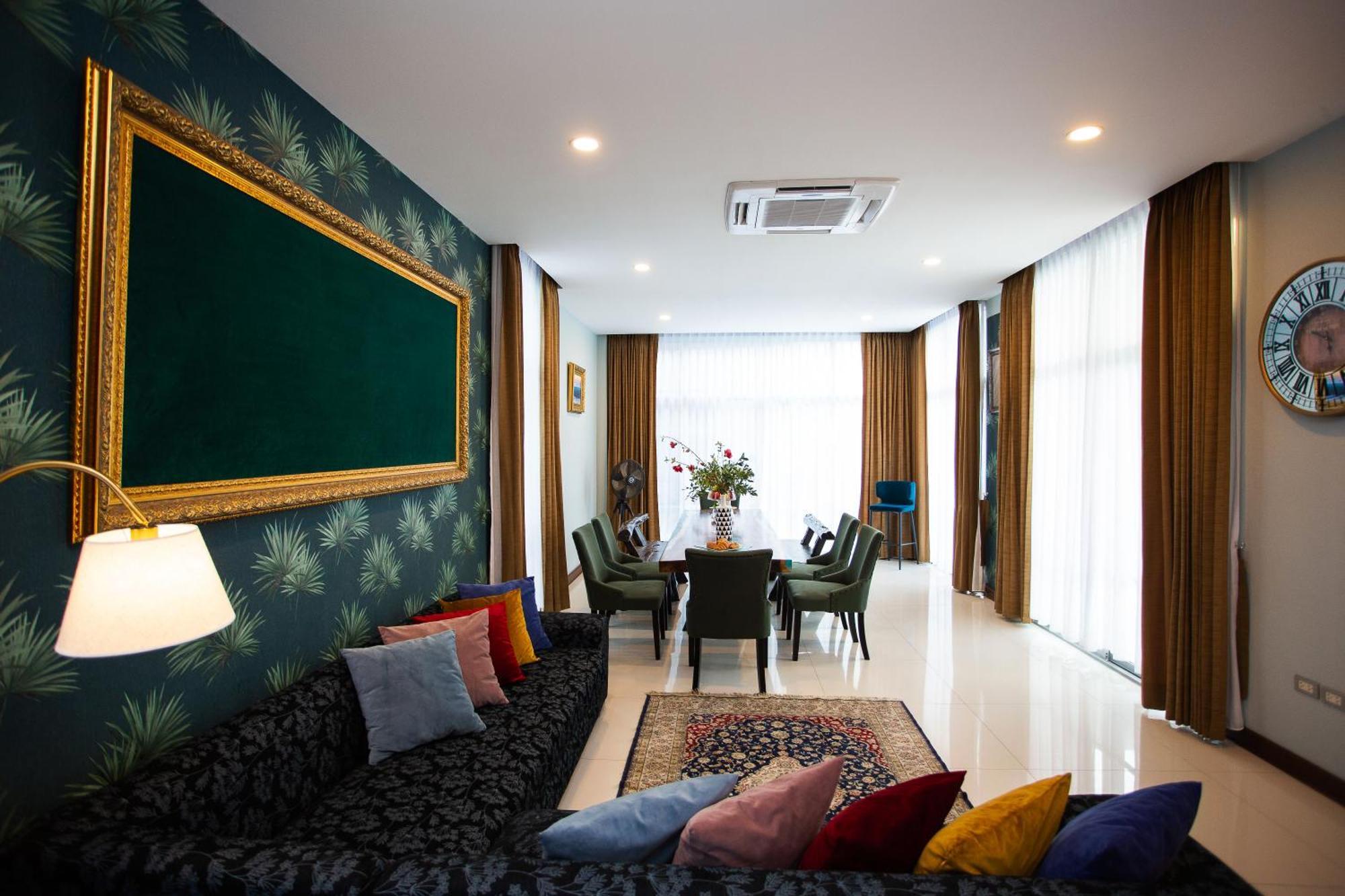 Villa Nagawari Art Maldives Pattaya Na Chom Thian