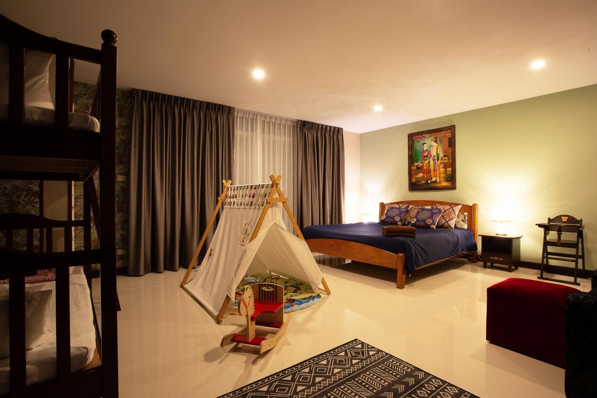 Nagawari Art Maldives Pattaya Villa *