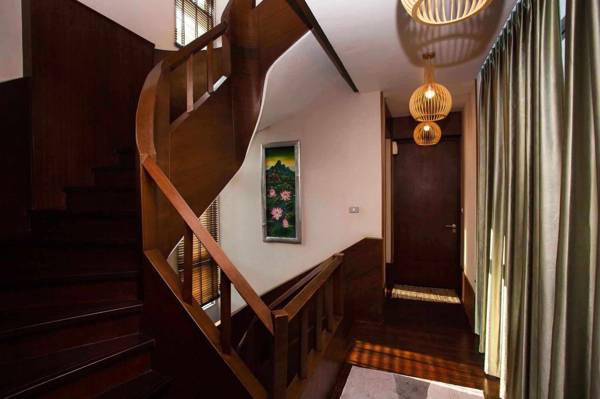Villa Nagawari Art Maldives Pattaya Na Chom Thian