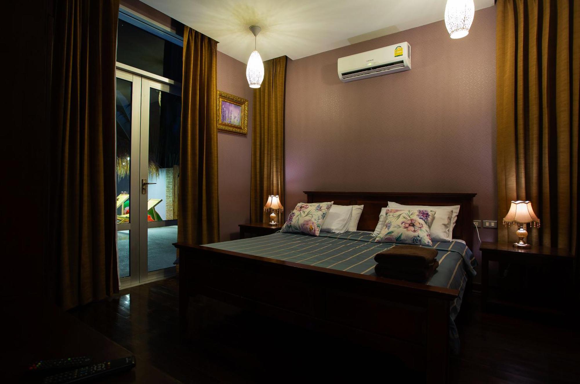Nagawari Art Maldives Pattaya *