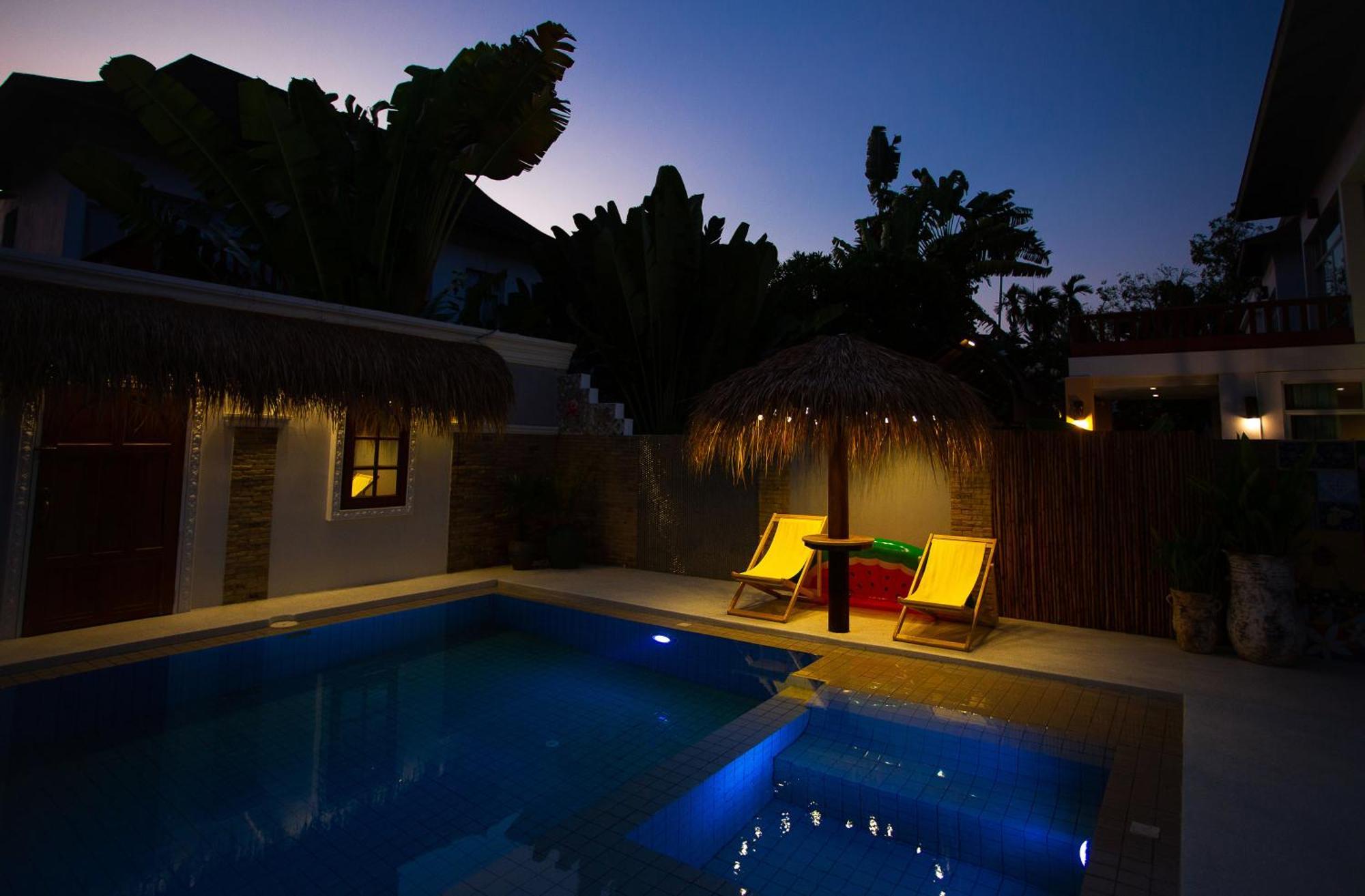 Nagawari Art Maldives Pattaya