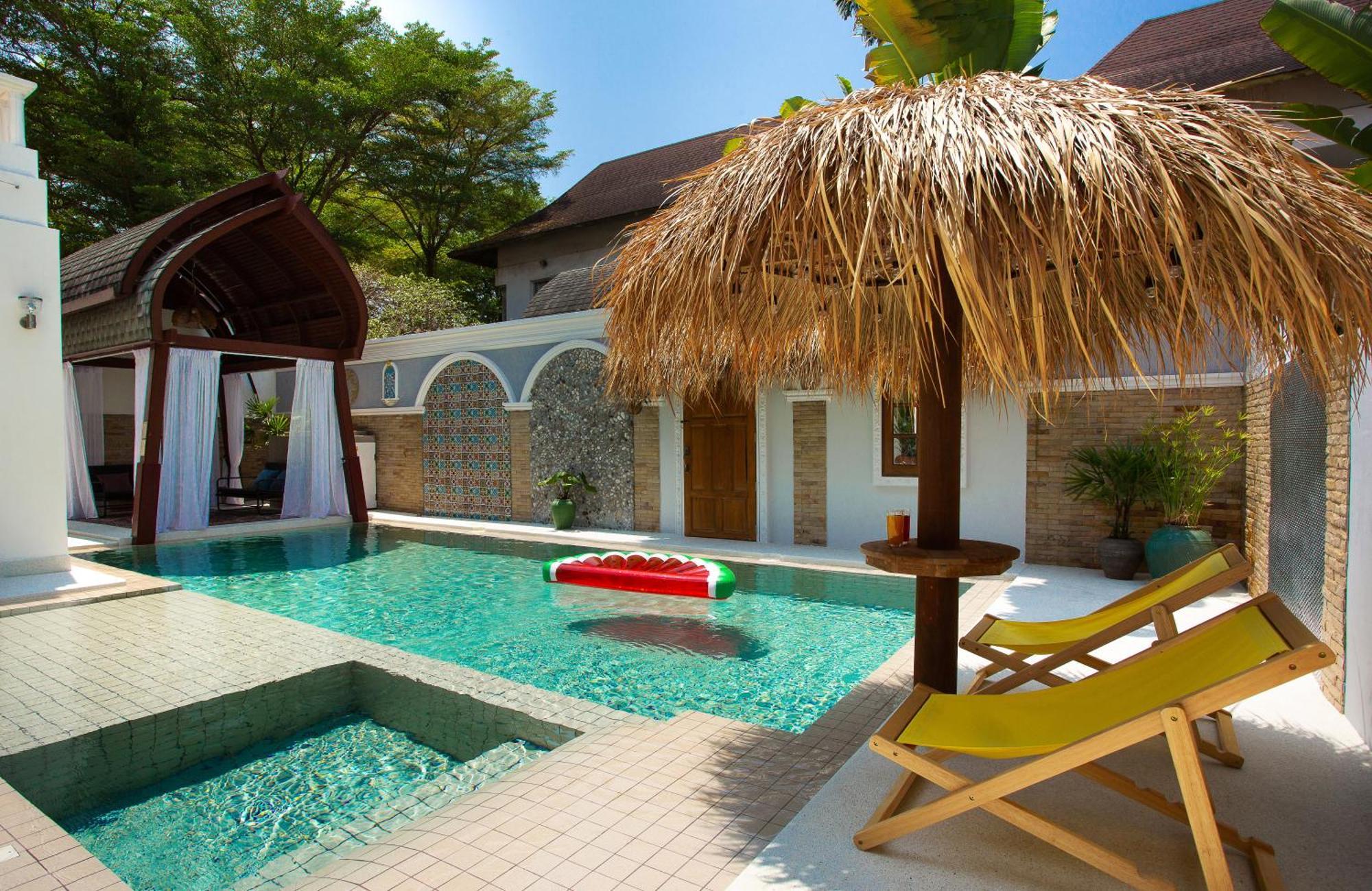 Nagawari Art Maldives Pattaya Villa